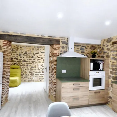 Prázdninový dům Maison Confortable Au Coeur De Avec Parking Prive. *