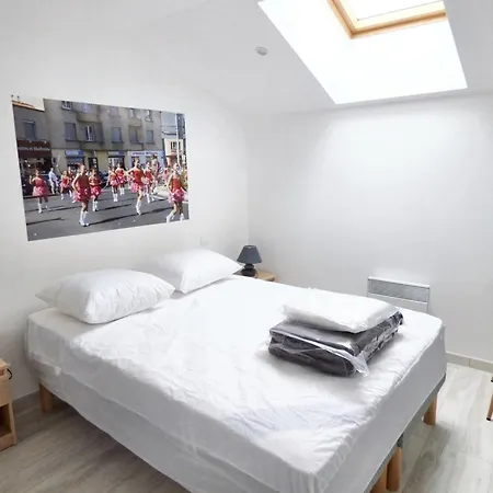 Hébergement de vacances Maison De 3 Avec Vue Sur La Et Wifi A *
