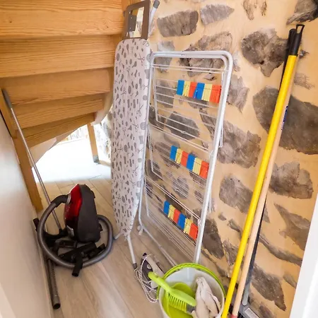 Maison De 3 Avec Vue Sur La Et Wifi A * Brioude